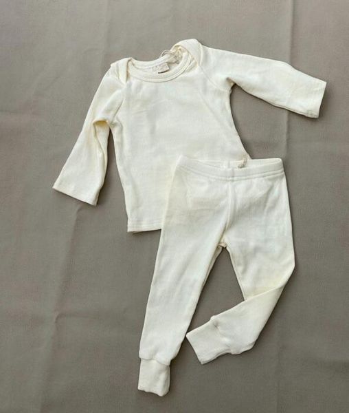 3886 autumn children clothing set boys and girls knitting long sleeve home wear pant two piece suit 80-120cm, White
3886 autumn children clothing set boys and girls knitting long sleeve home wear pant two piece suit 80-120cm, White