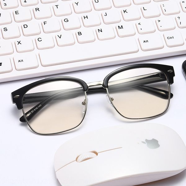 eyebrow glass light-sensitive color-changing sun glasses mi pin glasses turn tea into gray, White;black
eyebrow glass light-sensitive color-changing sun glasses mi pin glasses turn tea into gray, White;black