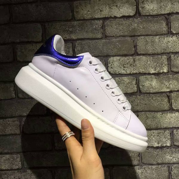 2020 fashion designer new couple platform casual sneakers for men and women running platform sneakers, Black
2020 fashion designer new couple platform casual sneakers for men and women running platform sneakers, Black