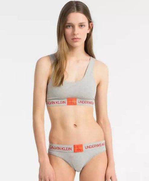 wholesale european and american ladies 100% cotton triangle strap ladies criminal sports underwear size s..l delivery, Red;black
wholesale european and american ladies 100% cotton triangle strap ladies criminal sports underwear size s..l delivery, Red;black