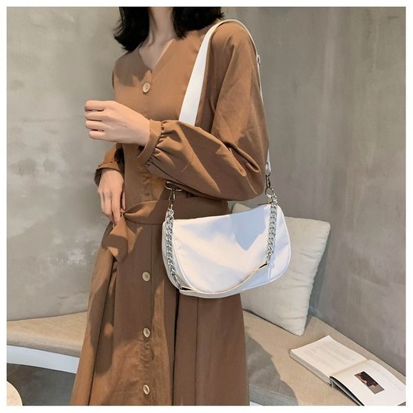 2020 new shoulder bag women's casual fashion korean version of the chain portable large capacity ladies crossbody bag
2020 new shoulder bag women's casual fashion korean version of the chain portable large capacity ladies crossbody bag