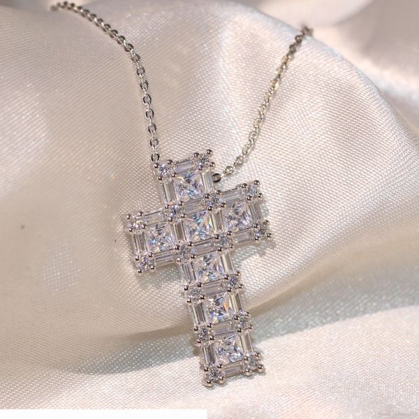 2018 new arrival selling luxury jewelry 925 sterling silver six princess cut 5a cuubic zirconia cross pendant chain necklace for women
2018 new arrival selling luxury jewelry 925 sterling silver six princess cut 5a cuubic zirconia cross pendant chain necklace for women