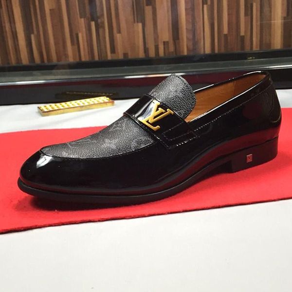 2020 men shoes vintage luxury retro designer sneakers plus size mens shoes chaussures pour hommes breathable design luxury dress shoes mens
2020 men shoes vintage luxury retro designer sneakers plus size mens shoes chaussures pour hommes breathable design luxury dress shoes mens