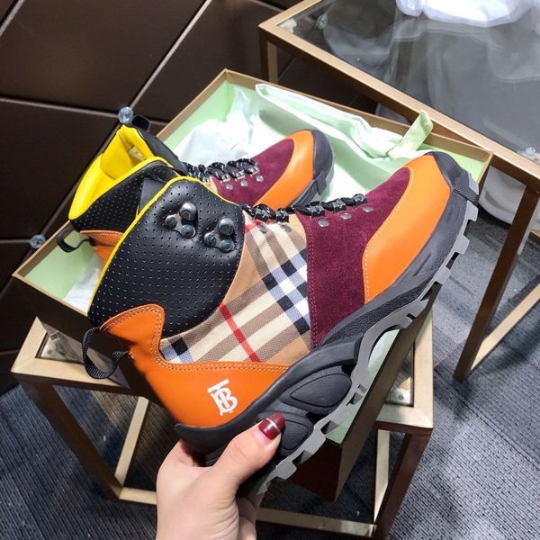 2020oxl menmen casual comfortable hiking sneakers hiking travel shoes outdoor survival adventure shoes original packaging and box delivery, Black
2020oxl menmen casual comfortable hiking sneakers hiking travel shoes outdoor survival adventure shoes original packaging and box delivery, Black