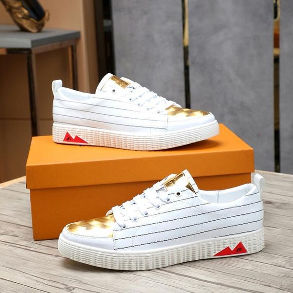 2020 new luxury design mens leather printed fashion sports shoes wild breathable mens casual shoes mens party shoes size: 38-451, Black
2020 new luxury design mens leather printed fashion sports shoes wild breathable mens casual shoes mens party shoes size: 38-451, Black