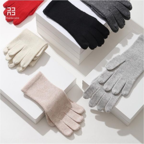 new-style cashmere five-finger fingers women' season solid color thickened warm temperament gloves and gloves matching, Blue;gray
new-style cashmere five-finger fingers women' season solid color thickened warm temperament gloves and gloves matching, Blue;gray