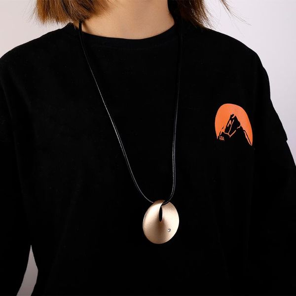 pendant necklaces for women sweater accessories black leather long chain statement necklace fashion jewelry gift new design 2020, Silver
pendant necklaces for women sweater accessories black leather long chain statement necklace fashion jewelry gift new design 2020, Silver