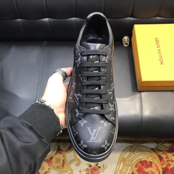 2020r new product official website synchronous release luxury men's casual fashion shoes outdoor travel sports shoes original box, Black
2020r new product official website synchronous release luxury men's casual fashion shoes outdoor travel sports shoes original box, Black