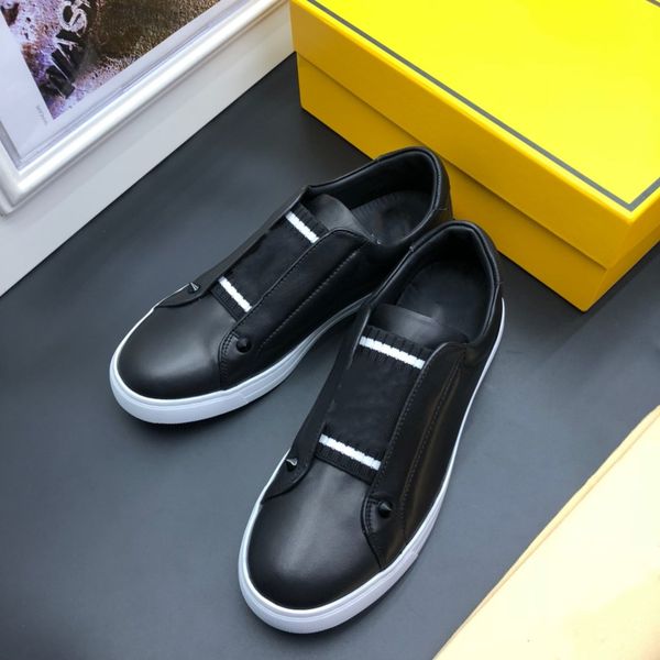 19 autumn new designer men's shoes, fashionable and comfortable low-cut sports casual shoes
19 autumn new designer men's shoes, fashionable and comfortable low-cut sports casual shoes