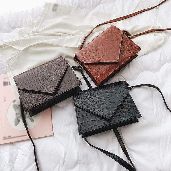урожай крокодил pattern кожа pu сумка crossbody женщины модельер messenger плеча мешок моды сумки solid color засов
урожай крокодил pattern кожа pu сумка crossbody женщины модельер messenger плеча мешок моды сумки solid color засов