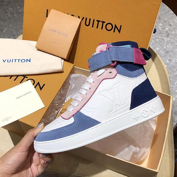 2020 couple shoes fashion luxury mens leather casual sport shoes,personality wild high mens casual shoes size 35-46 00216, Black
2020 couple shoes fashion luxury mens leather casual sport shoes,personality wild high mens casual shoes size 35-46 00216, Black
