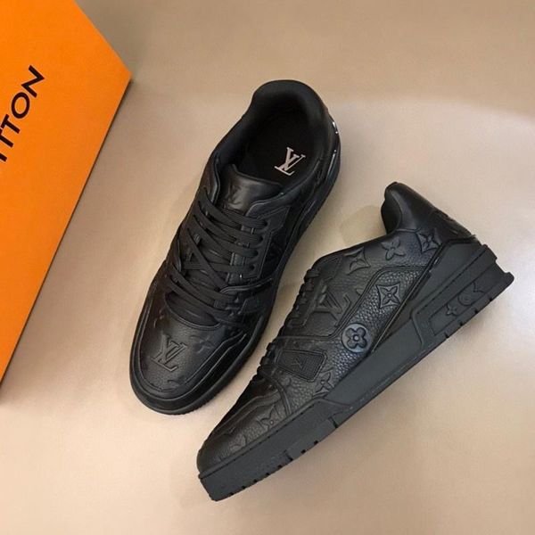 075 high-quality men's casual sports shoes and designer luxury outdoor casual shoes, the original box size is 38-45, Black
075 high-quality men's casual sports shoes and designer luxury outdoor casual shoes, the original box size is 38-45, Black