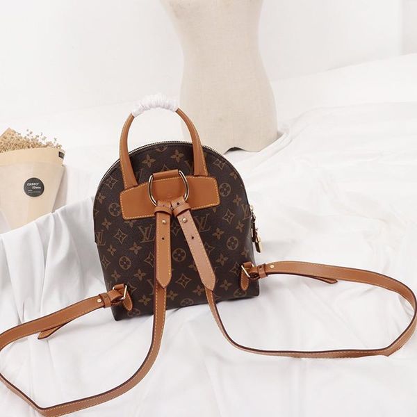 new arrival women bag luxury designer backpacks leather womens travel rucksack ladies vintage simple style shoulder bags fast delivery
new arrival women bag luxury designer backpacks leather womens travel rucksack ladies vintage simple style shoulder bags fast delivery