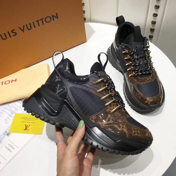 037 new designer luxury women's casual fashion shoes, women's outdoor casual shoes, high-quality materials, with original box, Black
037 new designer luxury women's casual fashion shoes, women's outdoor casual shoes, high-quality materials, with original box, Black