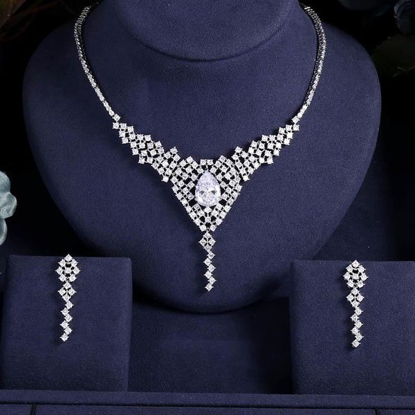 fashion cubic zircon wedding jewelry set for women selling dress accessories crystal 4pcs sets bridal jewelry set t200507, Slivery;golden
fashion cubic zircon wedding jewelry set for women selling dress accessories crystal 4pcs sets bridal jewelry set t200507, Slivery;golden