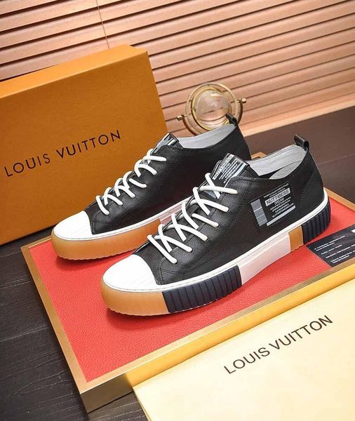 2020ov limited edition new fashion trend wild men casual comfortable shoes hiking shoes sports shoes original box packaging, Black
2020ov limited edition new fashion trend wild men casual comfortable shoes hiking shoes sports shoes original box packaging, Black