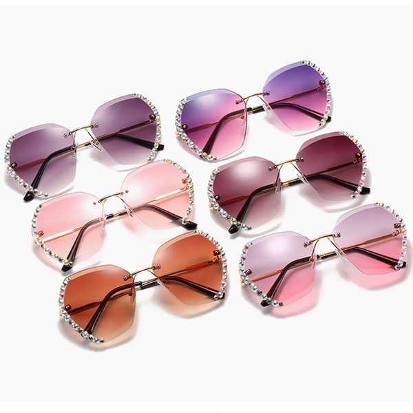 2020 fashion oversized rhinestone rimless sunglasses women design diamond square clear lens sun glasses for female, White;black
2020 fashion oversized rhinestone rimless sunglasses women design diamond square clear lens sun glasses for female, White;black