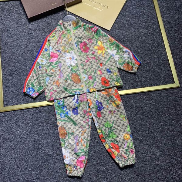 2021 kids clothing sets trendy printing boys tracksuits fashion letter jackets + joggers casual active sweatshirt kids clothes, Gray
2021 kids clothing sets trendy printing boys tracksuits fashion letter jackets + joggers casual active sweatshirt kids clothes, Gray