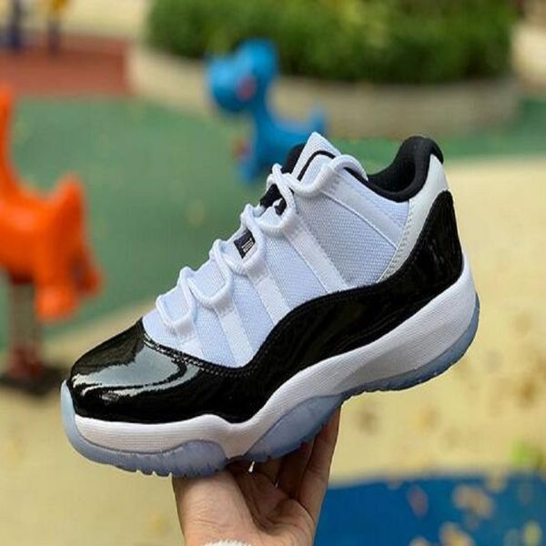 new us13 mens 11 basketball shoes 11s jumpman bred concord 45 space jam cap and gown men sneakers gamma blue low women trainers
new us13 mens 11 basketball shoes 11s jumpman bred concord 45 space jam cap and gown men sneakers gamma blue low women trainers
