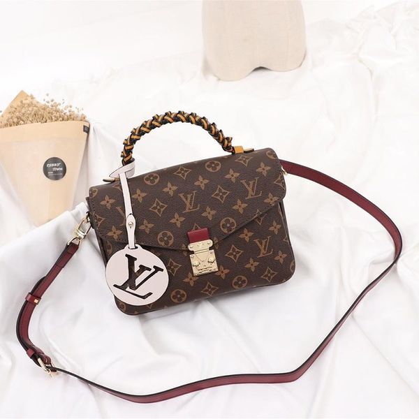 new arrival womens luxury designer bag handbags leather small flap crossbody handbags handle tote messenger bags drop ship 
new arrival womens luxury designer bag handbags leather small flap crossbody handbags handle tote messenger bags drop ship