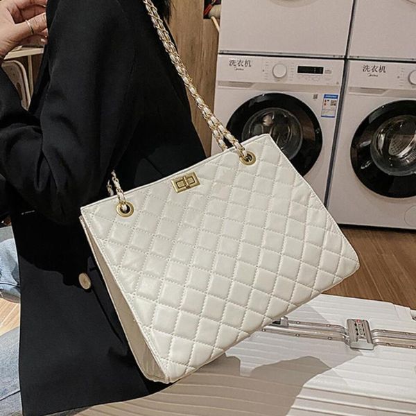 lattice большой tote мешок 2020 мода новое качество кожа pu женщин конструктор сумки большой емкости цепи плеча мешок
lattice большой tote мешок 2020 мода новое качество кожа pu женщин конструктор сумки большой емкости цепи плеча мешок