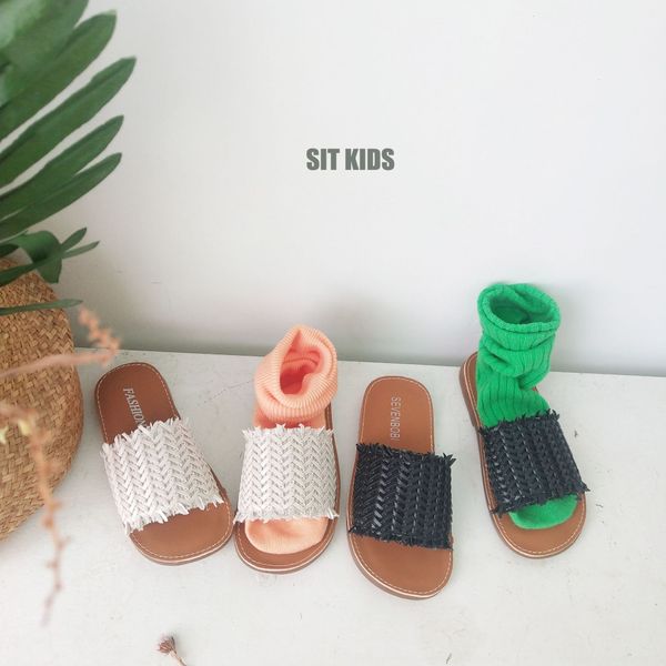 2020 new children' woven 2020 slippers new children' woven slippers, Black;grey
2020 new children' woven 2020 slippers new children' woven slippers, Black;grey