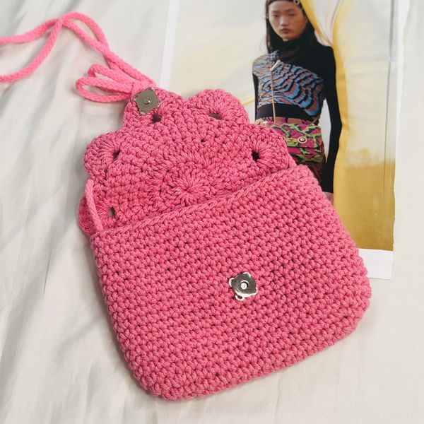 korean straw woven single shoulder messenger shoulder small square simple temperament small square bag hand woven beach bag, White
korean straw woven single shoulder messenger shoulder small square simple temperament small square bag hand woven beach bag, White