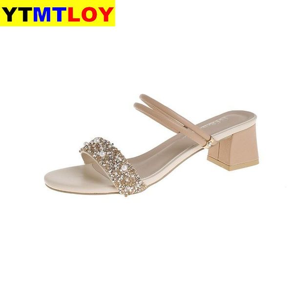 shoes woman 2020 woman's slippers square heel glitter slides fashion size 35-39, Black
shoes woman 2020 woman's slippers square heel glitter slides fashion size 35-39, Black