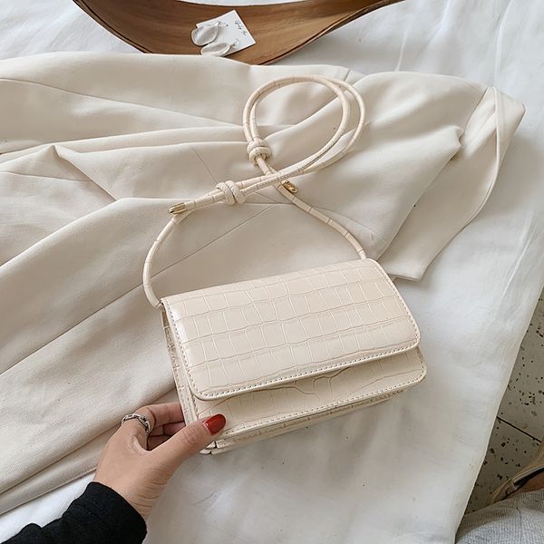 stone pattern small bag ladies messenger bag solid color shoulder fashion small square summer mobile phone wallet
stone pattern small bag ladies messenger bag solid color shoulder fashion small square summer mobile phone wallet