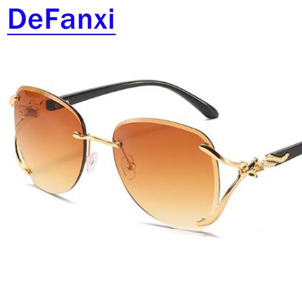 oversized rimless women sunglasses luxury designer fashion brown vintage retro sunglasses gradient female eyewear gafas, White;black
oversized rimless women sunglasses luxury designer fashion brown vintage retro sunglasses gradient female eyewear gafas, White;black