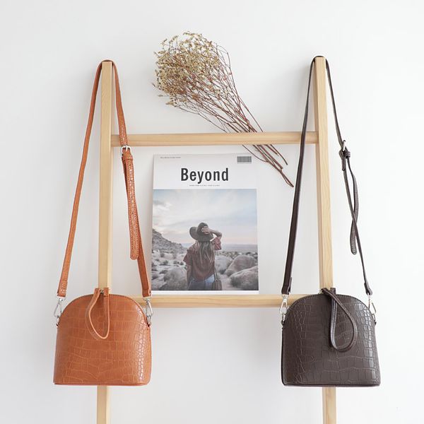 2020 women new mini cute concise retro shell alligator pattern shoulder bag crossbody handbag office daily
2020 women new mini cute concise retro shell alligator pattern shoulder bag crossbody handbag office daily