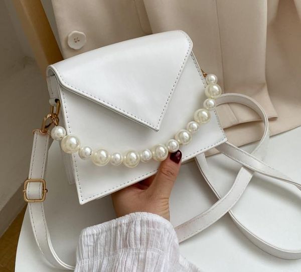 designer female bag 2020 new trendy fashion all-match bead string messenger small fresh one-shoulder handbag
designer female bag 2020 new trendy fashion all-match bead string messenger small fresh one-shoulder handbag