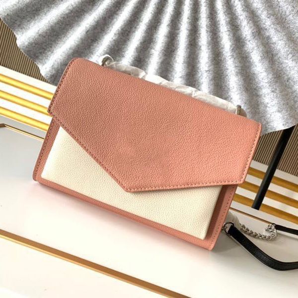 classic litchi grain women single shoulder messenger bags lady real leather ladies monogram envelope bag handbags crossbody purse
classic litchi grain women single shoulder messenger bags lady real leather ladies monogram envelope bag handbags crossbody purse