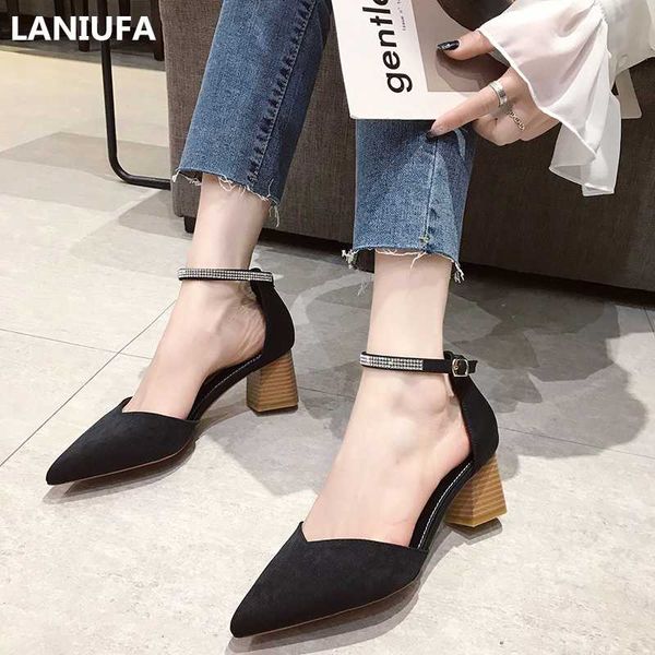 autumn women shoes women pointed toe strap high heels pumps dress party shoes sandals woman high heels mujer zapatos, Black 
autumn women shoes women pointed toe strap high heels pumps dress party shoes sandals woman high heels mujer zapatos, Black