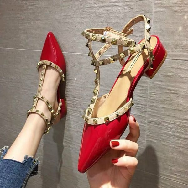 women's sandals 2020 new baotou word buckle thick heel pointed rivets high heels fashion women's shoes orange wild sandals women, Black
women's sandals 2020 new baotou word buckle thick heel pointed rivets high heels fashion women's shoes orange wild sandals women, Black