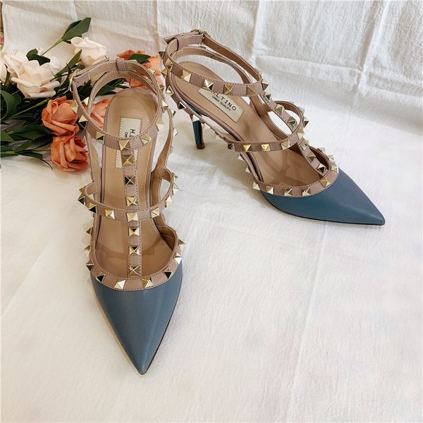 2020 fashion women pumps blue matt studded spikes pointed toe strappy high heels sandals shoes boots bride wedding pumps 9.5cm, Black
2020 fashion women pumps blue matt studded spikes pointed toe strappy high heels sandals shoes boots bride wedding pumps 9.5cm, Black