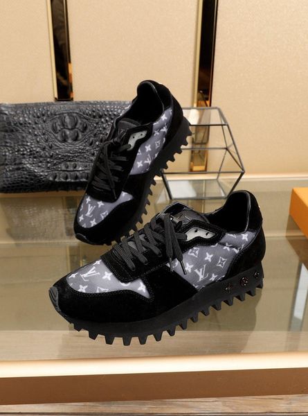 2020vc new men's trend wild casual shoes hiking shoes outdoor adventure sports jogging shoes original packaging box fast delivery, Black
2020vc new men's trend wild casual shoes hiking shoes outdoor adventure sports jogging shoes original packaging box fast delivery, Black