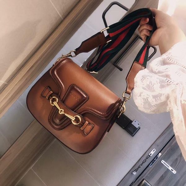 2020 premium designer brand women's shoulder bag colorful wide shoulder strap double row zipper mini square bag mobile wallet messenger, Black
2020 premium designer brand women's shoulder bag colorful wide shoulder strap double row zipper mini square bag mobile wallet messenger, Black