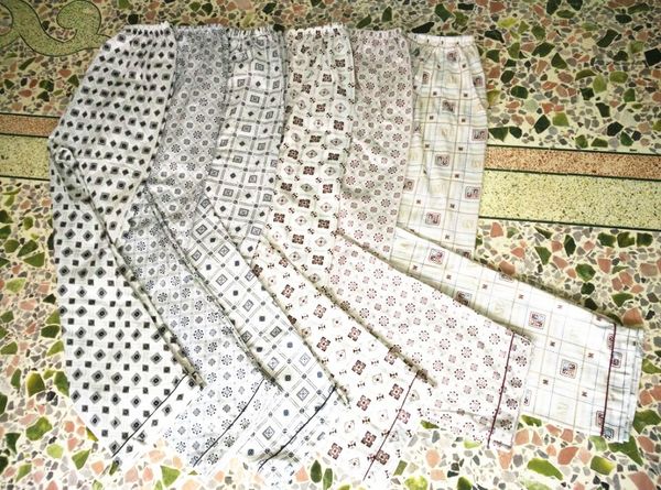 57ueh running volume autumn and summer thin men's trousers casual pants cotton-containing trousers knitted cotton men's thin summe, Black;brown 
57ueh running volume autumn and summer thin men's trousers casual pants cotton-containing trousers knitted cotton men's thin summe, Black;brown