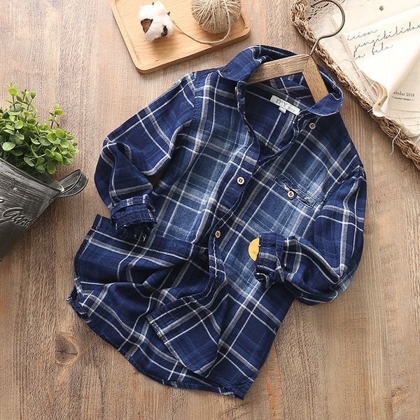 men's shirt handsome children's 2020 new middle and large children's foreign style korean fashionable cotton plaid shirt, White;black
men's shirt handsome children's 2020 new middle and large children's foreign style korean fashionable cotton plaid shirt, White;black