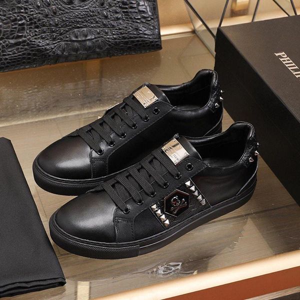 low studs mens luxury shoes fast delivery zapatillas hombre vintage breathable autumn and winter comfortable sneakers lace -up shoes
low studs mens luxury shoes fast delivery zapatillas hombre vintage breathable autumn and winter comfortable sneakers lace -up shoes