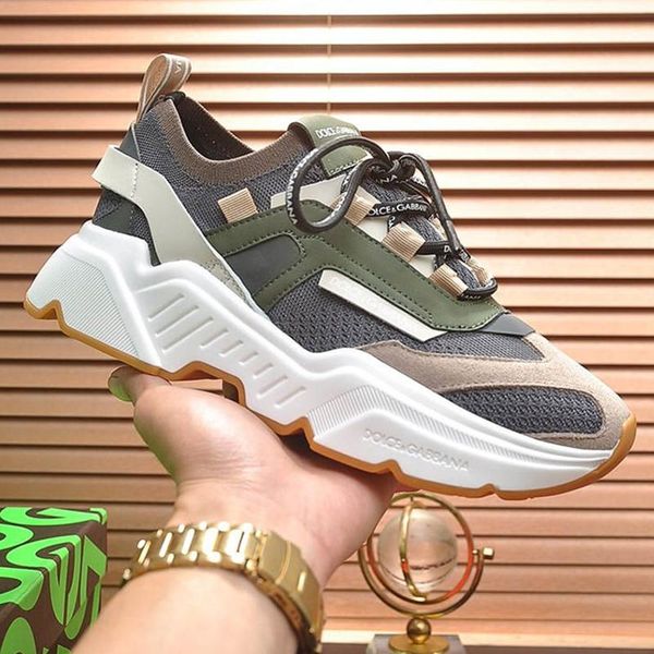 2020qn designer new luxury men's casual sports shoes, outdoor casual shoes, with original box size 38--45, Black
2020qn designer new luxury men's casual sports shoes, outdoor casual shoes, with original box size 38--45, Black
