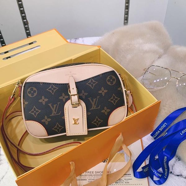 fashion classic women bag fast delivery leather shoulder bags lady crossbody bag womens designer luxury messenger bags sale
fashion classic women bag fast delivery leather shoulder bags lady crossbody bag womens designer luxury messenger bags sale