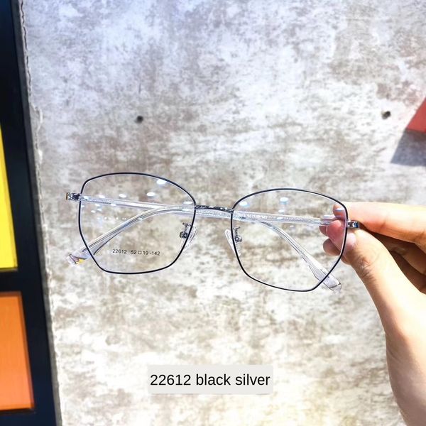 frame metal frame myopia female plain face glasses glasses artifact matching degree plain light male 22612, Silver
frame metal frame myopia female plain face glasses glasses artifact matching degree plain light male 22612, Silver