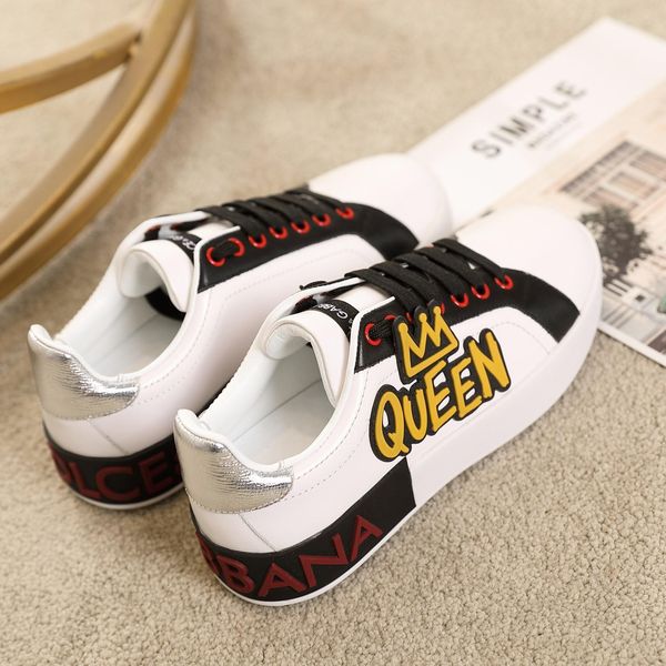 2020-2019q luxury designer men and women leather casual shoes party couple shoes fashion wild sports shoes size: 35-45
2020-2019q luxury designer men and women leather casual shoes party couple shoes fashion wild sports shoes size: 35-45