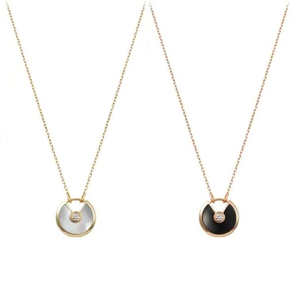 925 silver niche design sense red rose gold mother of pearl necklace female fashion simple red temperament collarbone chain network ins
925 silver niche design sense red rose gold mother of pearl necklace female fashion simple red temperament collarbone chain network ins