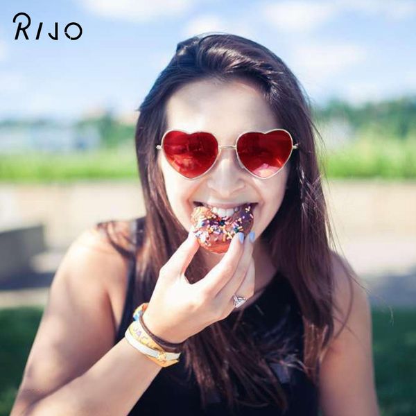 sunglasses metal heart shaped women's multicolor uv protection retro quality caring decoration out, White;black
sunglasses metal heart shaped women's multicolor uv protection retro quality caring decoration out, White;black