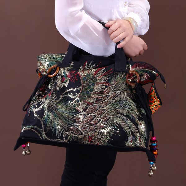 2020new national characteristics single messenger bag women's fashion leisure bag crossbody canvas embroidered women
2020new national characteristics single messenger bag women's fashion leisure bag crossbody canvas embroidered women