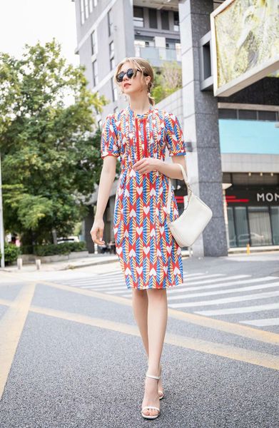 european station 2020 summer new fashion love print bubble sleeve tall waist slimming fragrance celebrity dress, Black;pink 
european station 2020 summer new fashion love print bubble sleeve tall waist slimming fragrance celebrity dress, Black;pink