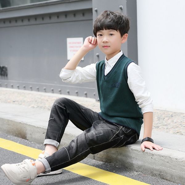 2019 autumn new boyscotton v-neck knitted sweater middle and large children'sstyle school uniform fashion vest sweater vest, Blue
2019 autumn new boyscotton v-neck knitted sweater middle and large children'sstyle school uniform fashion vest sweater vest, Blue